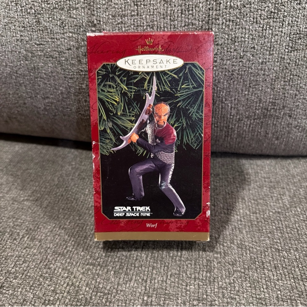 1999 Hallmark Keepsake Star Trek Deep Space Nine Worf Ornament